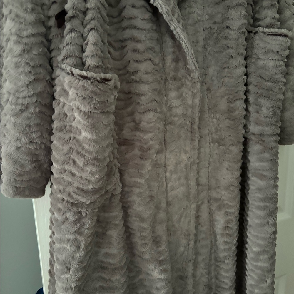 Soma bathrobe